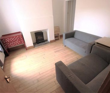 4 bedroom terraced house to rent - Photo 3