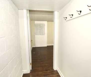 For Lease - 929 Crocus Crescent Unit# Bsmt, Whitby, Ontario - Photo 6