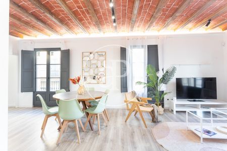 Apartment for rent in Plaça Sant Jaume - Photo 4