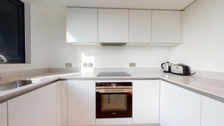 Studio to rent - Photo 5
