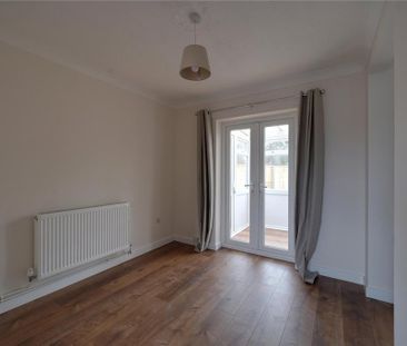 3 bedroom detached house to rent - Photo 5