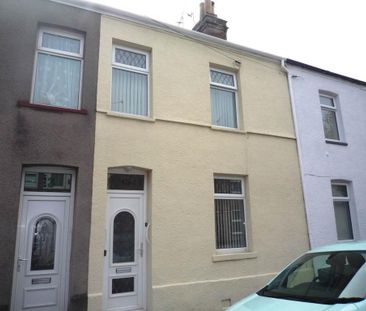2 bedroom terraced house to rent - Photo 5