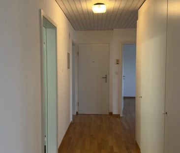 Gemütliche 4.5 Zimmer-Wohnung an ruhiger Lage - Photo 6