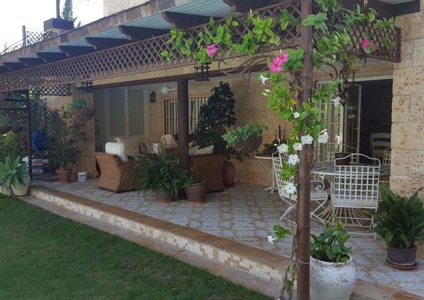 4 bedroom luxury Villa for rent in Nueva Andalucia, Andalusia