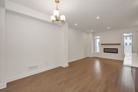 For Lease - 4007 Jockvale Road, Barrhaven, Ontario - Photo 3