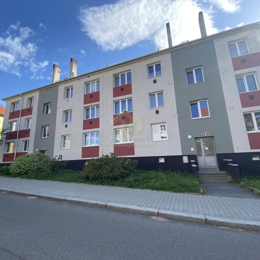 Pronájem bytu 2+1 56 m² - Photo 1
