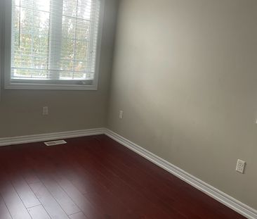 For Lease - 7196 Gagliano Drive Unit# Main Floor, Mississauga, Ontario - Photo 4