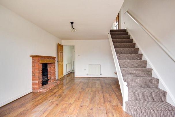 2 bedroom terraced house to rent - Photo 1