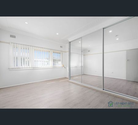 59 Chamberlain Street, Campbelltown, NSW 2560 - Photo 4