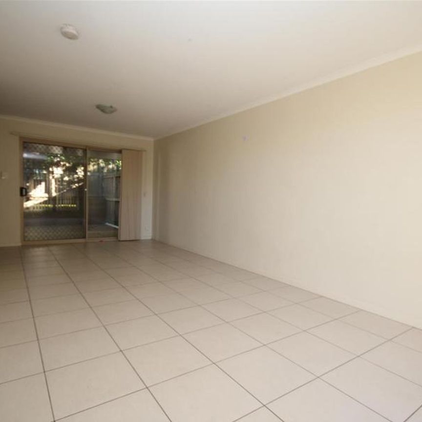 2/25 Law Street, 4301, Redbank Qld - Photo 1