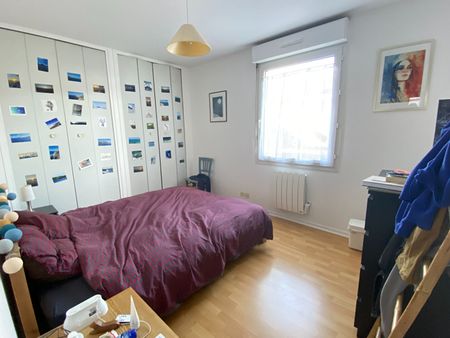 Location Appartement 3 pièces 76m² - Photo 4