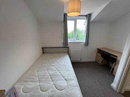 Hull Road, Osbaldwick - P1861 - Photo 2