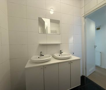 Te huur: Appartement Haarlemmermeerstraat 129 1 in Amsterdam - Foto 1