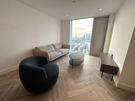 Exceptional Fully Furnished Two Double Bedroom Apartment with unrivalled facilities in the Exclusive Cortland Development, Colliers Yard. - Photo 2