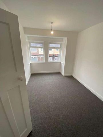 Lombard Street, Grimsby, DN34 - Photo 4