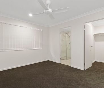 Large Family Home within the Covella Estate - Photo 4