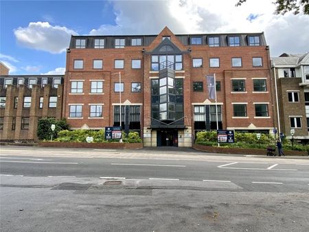 Compass House, Camberley - 1 bedroomProperty for lettings - Seymours - Photo 4