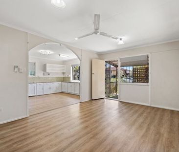 For Lease: Dual Living Opportunity – Main Home & Granny Flat Availa... - Photo 1