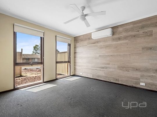 3 BEDROOM HOME - Photo 1