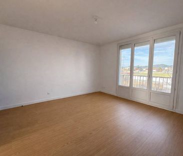 Location appartement rénové 3 pièces 57.27 m² à Romans-sur-Isère (2... - Photo 2