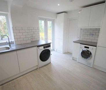 Hollydale Close, Reading, RG2 - Photo 1