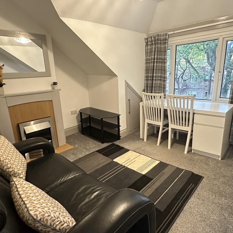 1 bedroom flat to rent - Photo 1