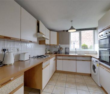 3 bedroom terraced house to rent - Photo 6