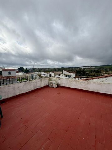 Apartamento de alquiler en Carretera Comarcal 514, 11, San Enrique - Guadiaro - Pueblo Nuevo - Photo 4