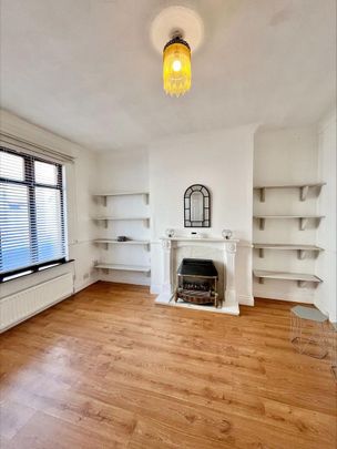 2 bedroom terraced house to rent - Photo 1