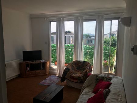 1 Bed Flat, Elsham Road, W14 - Photo 3