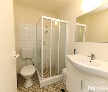 Studio in a Prime Kingslodge Location - Photo 4