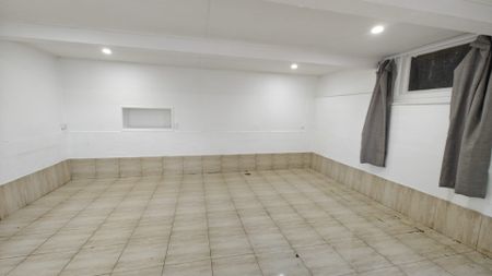 Property Management13A Aralia Road, Sunnynook - House for Rent - Photo 5