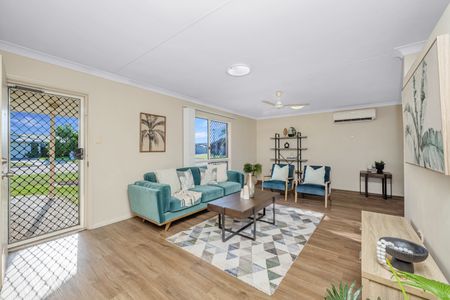 104-106 Martinez Avenue, West End QLD 4810 - House For Rent | Domain - Photo 4