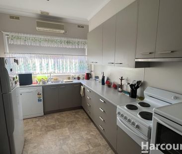 Weatherboard Home in West Area - Photo 5