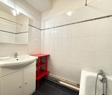 Location Appartement 1 pièce 21m² - Photo 2