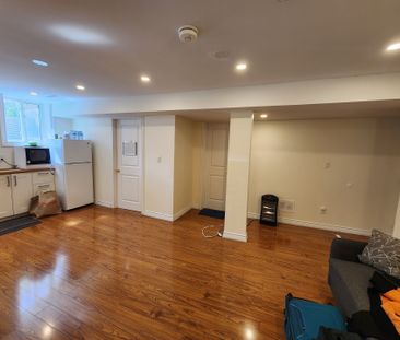 For Lease - 3986 Passway Road Unit# Basement Unit, Mississauga, Ont... - Photo 6