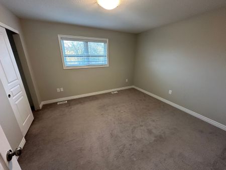 For Lease - 7768 Ascot Circle Unit# 25, Niagara Falls, Ontario - Photo 5