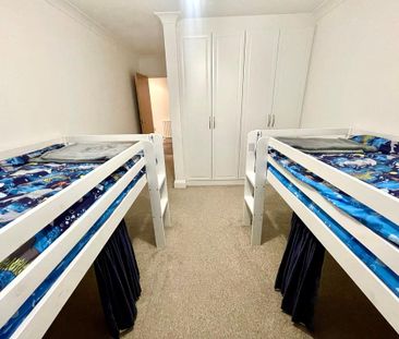 2 bedroom ground floor flat to rent - Photo 4