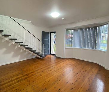 Unique Duplex! - Photo 5