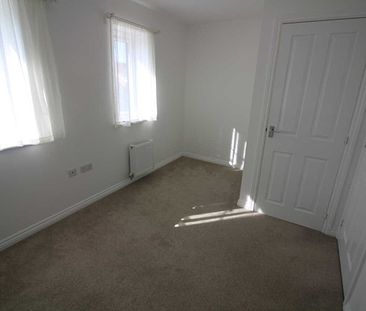 2 bed Town House - Photo 5