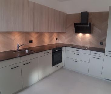 Rue de la République 3 - appartement au 4ème Ouest - Photo 6