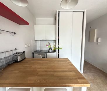 Location Appartement 1 pièce 20m² - Photo 3