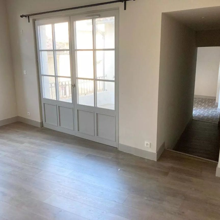 location Appartement T3 DE 79.43m² À AVIGNON - Photo 1