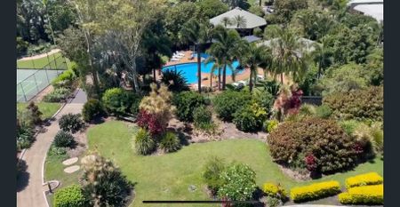Large Apartment in a Gold Coast Oasis & Conveniently Located - Photo 3