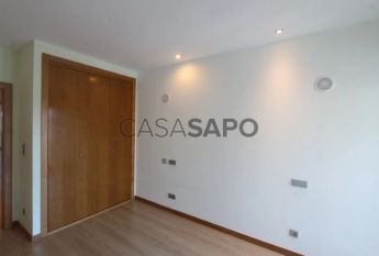 Apartamento T2 para alugar na Amadora