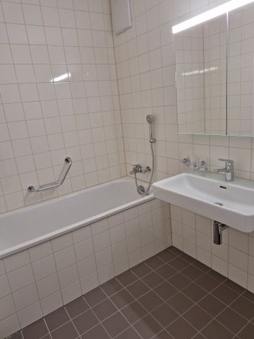 neu renovierte 3.5-Zimmer-Wohnungen mit Balkon in Oftringen - Foto 3