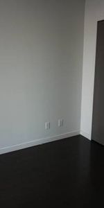 Beautiful 1 Bed, 1 Bath, Den, Balcony, Parking, In-Suite Laundry! - Photo 3