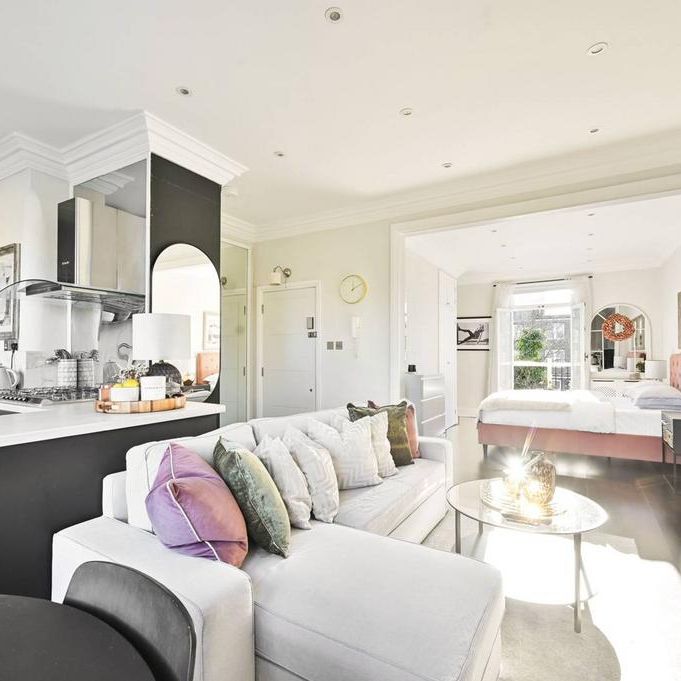 Studio to rent - Photo 1