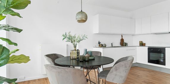 Skøn 4 værelses lejlighed til leje - Photo 2