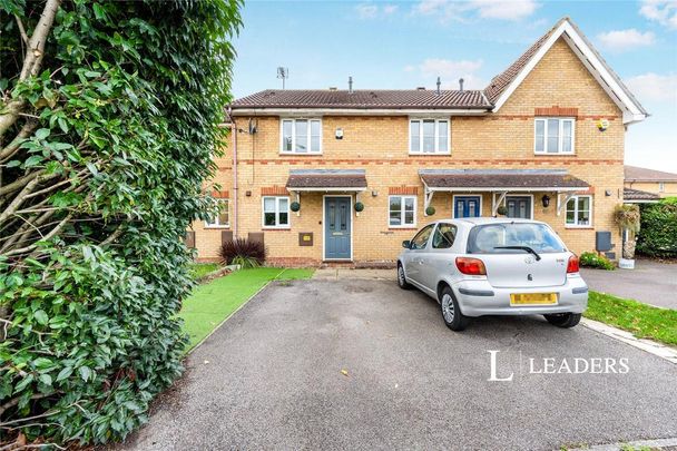 2 bedroom terraced house to rent - Photo 1